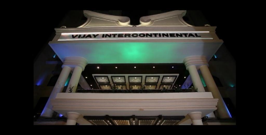 Vijay Intercontinental Hotel Kanpur Exterior photo